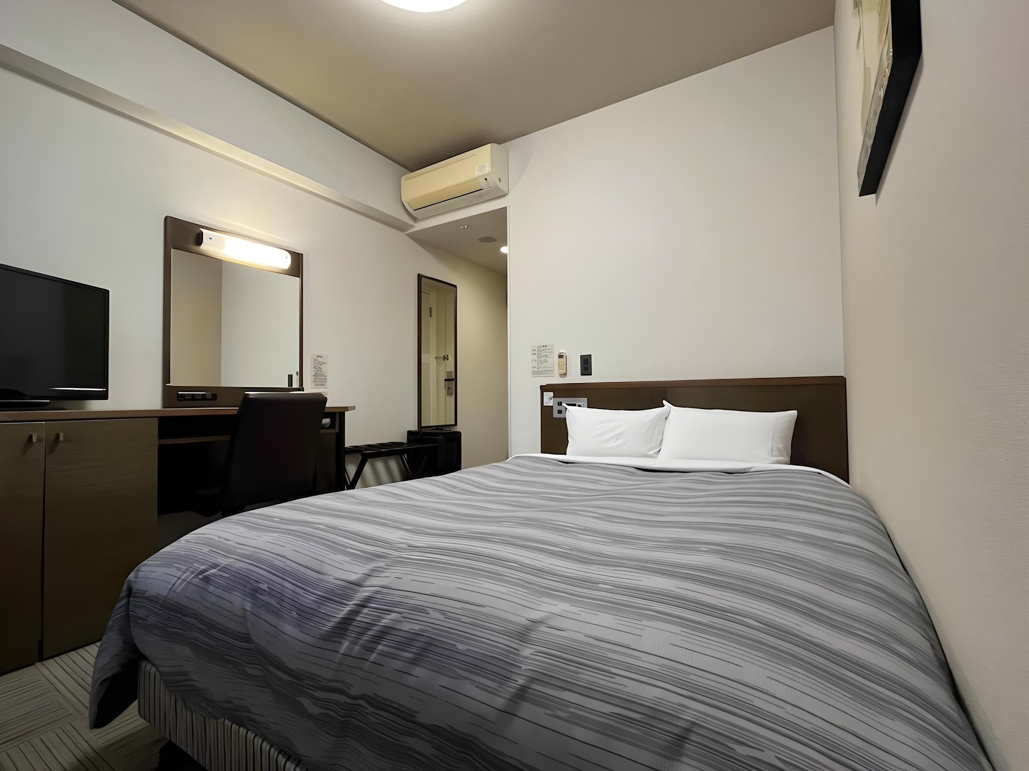 Semi Room, Standard, Semi Double Bed