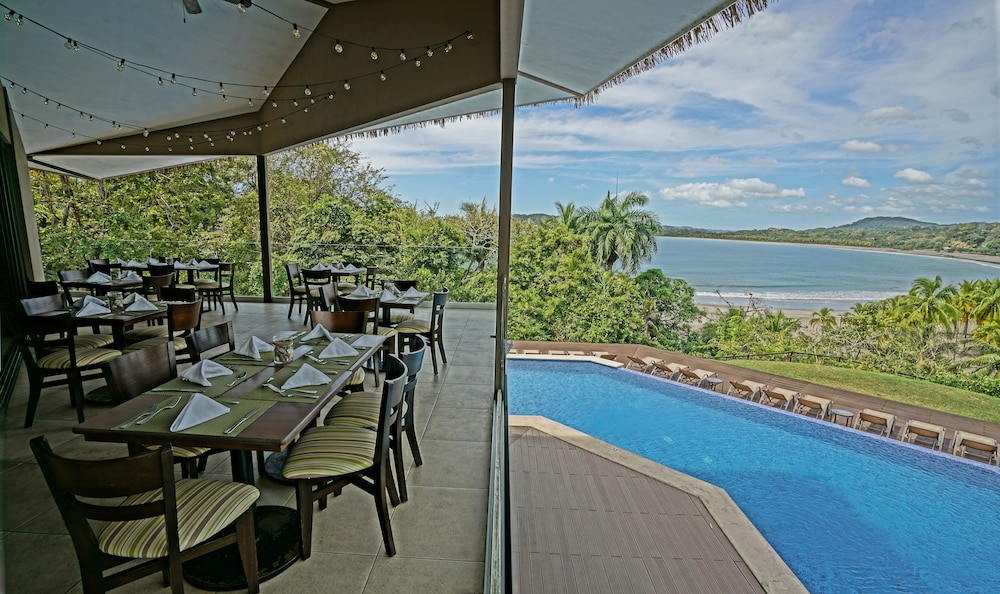 Nammbu Beachfront Bungalows 35/65