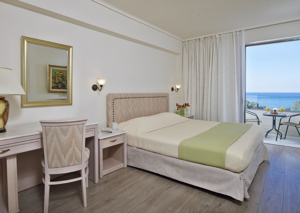 Amarilia Hotel 15/54