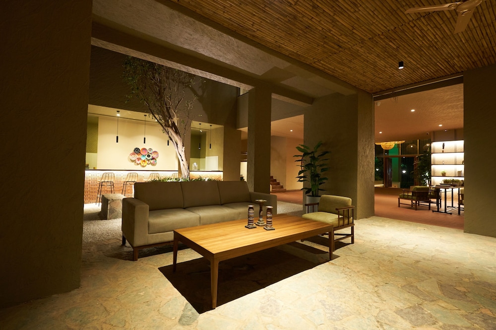 Ikshana Resort and Spa 7/48