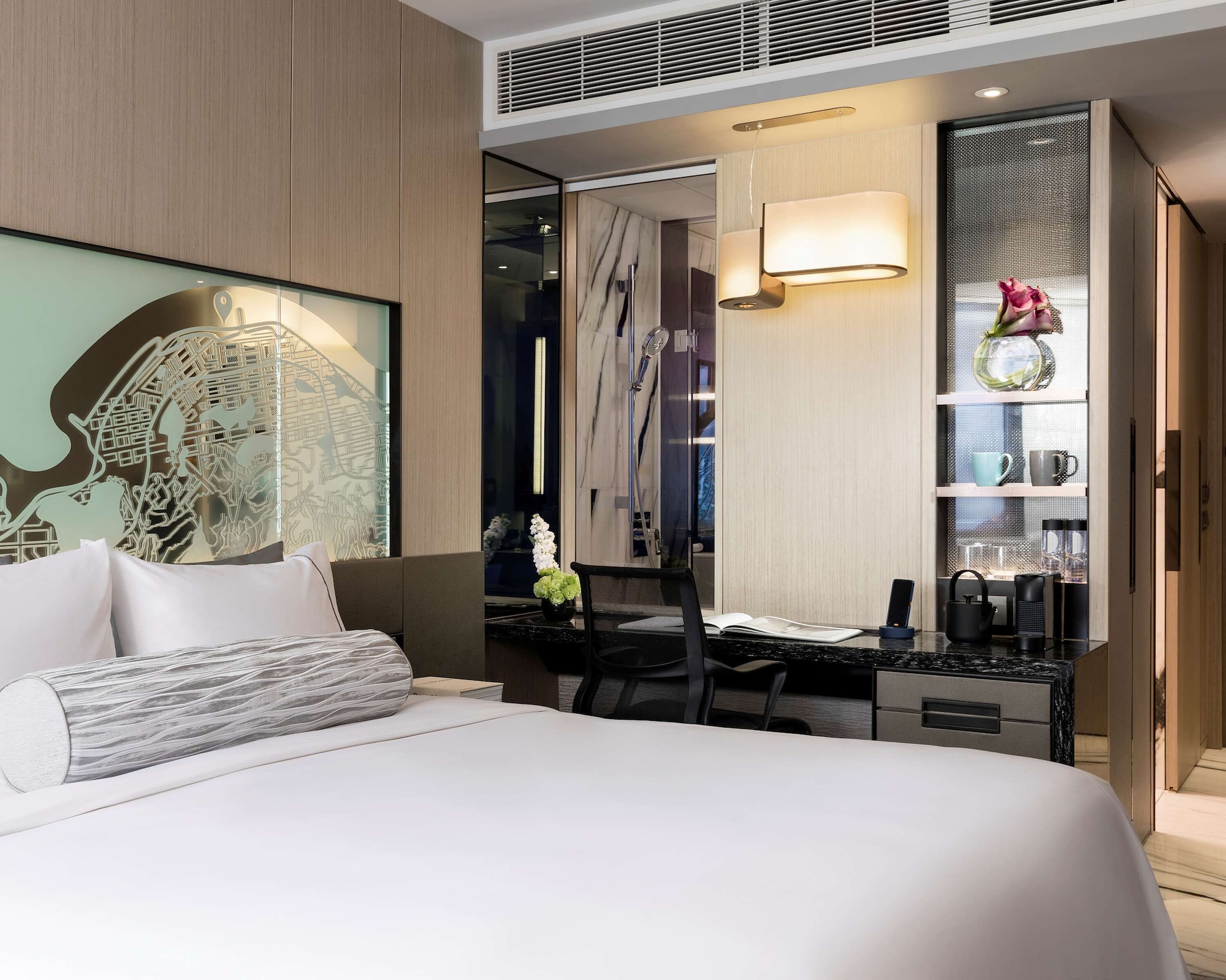 ROOM, KING BED, HARBOUR VIEW
