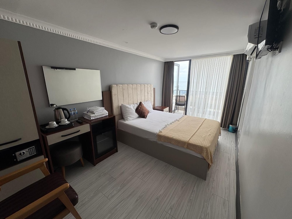Airport Kumsal Otel 23/59