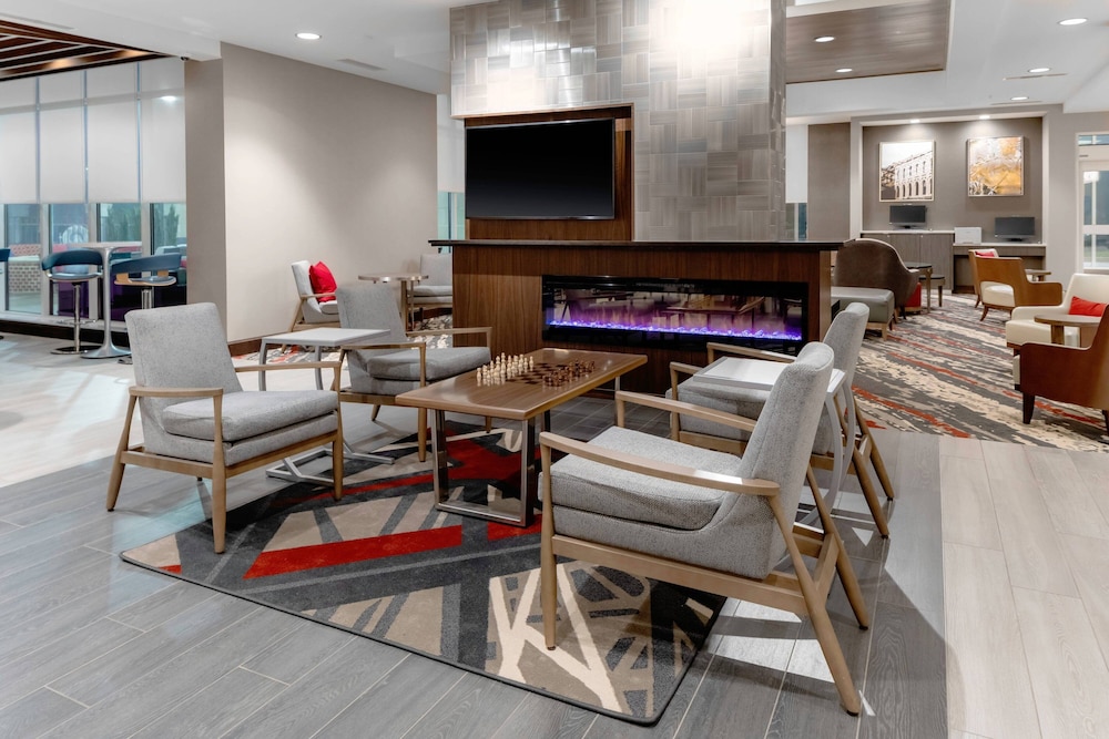 Residence Inn by Marriott Franklin Berry Farms 32/42