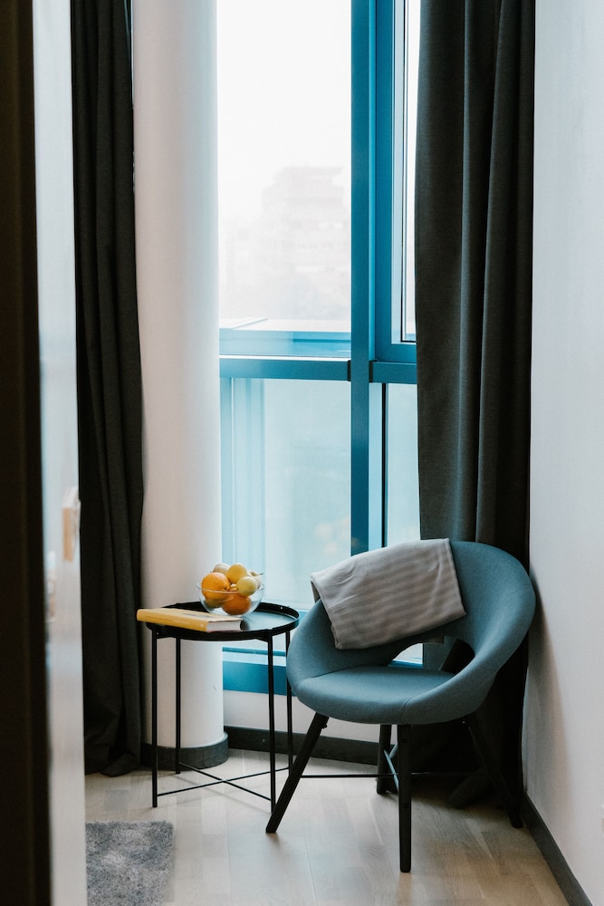 Hotel Blue 12/33