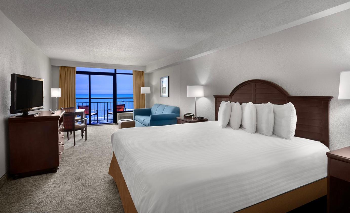 Room, King Bed, Ocean Front, Sofa