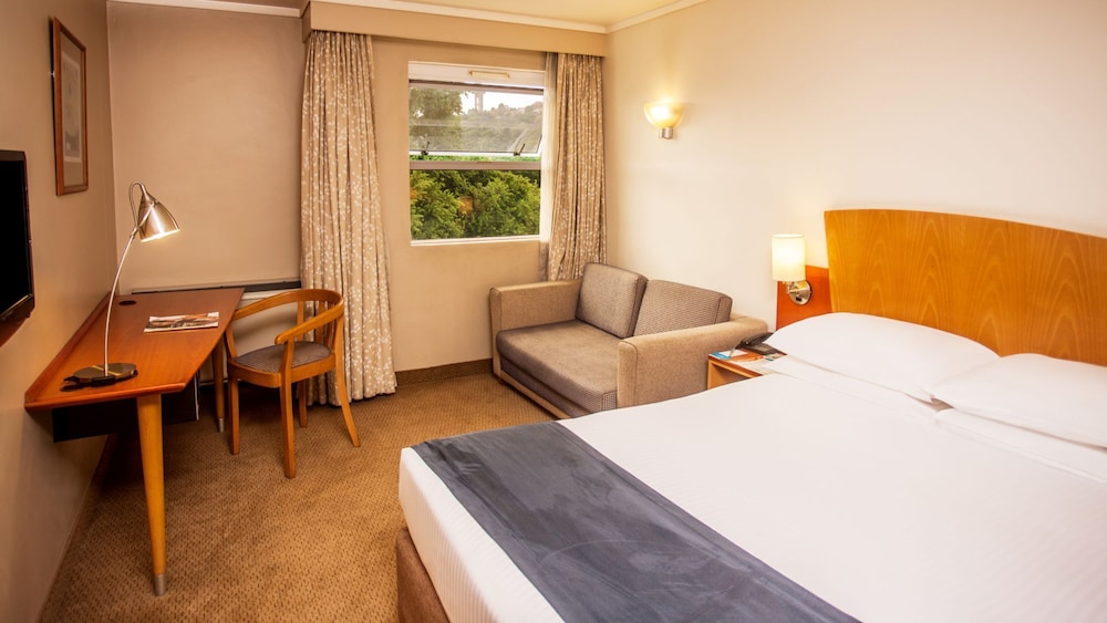 Stayeasy Pretoria 6/45