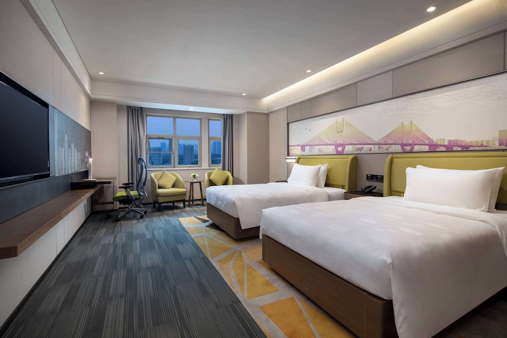 SUPERIOR, 2 DOUBLE BEDS