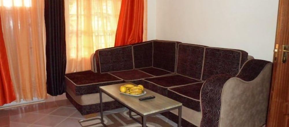Kuniville Guest House 28/43