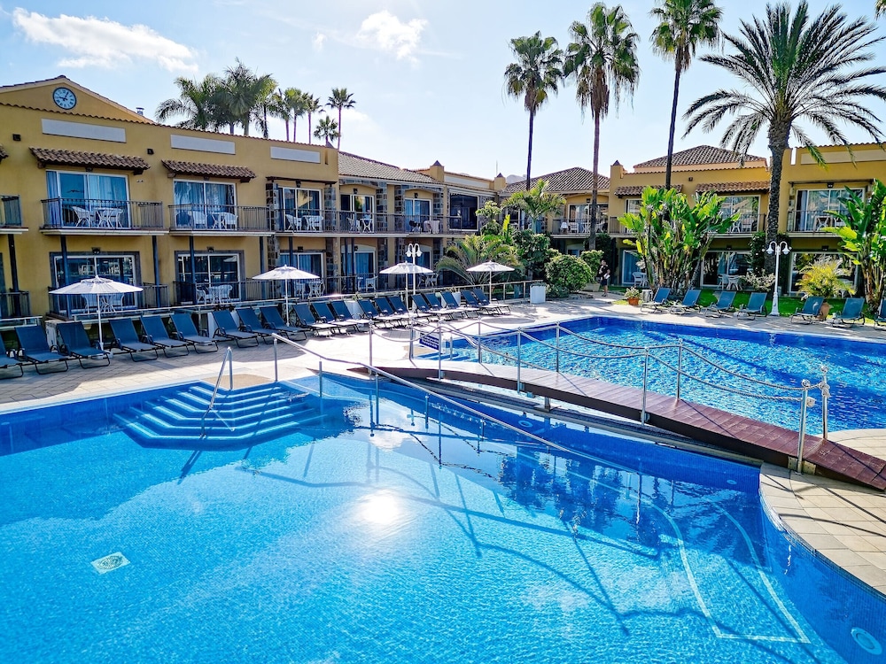 Bull Vital Suites & Spa Boutique Hotel 28/46