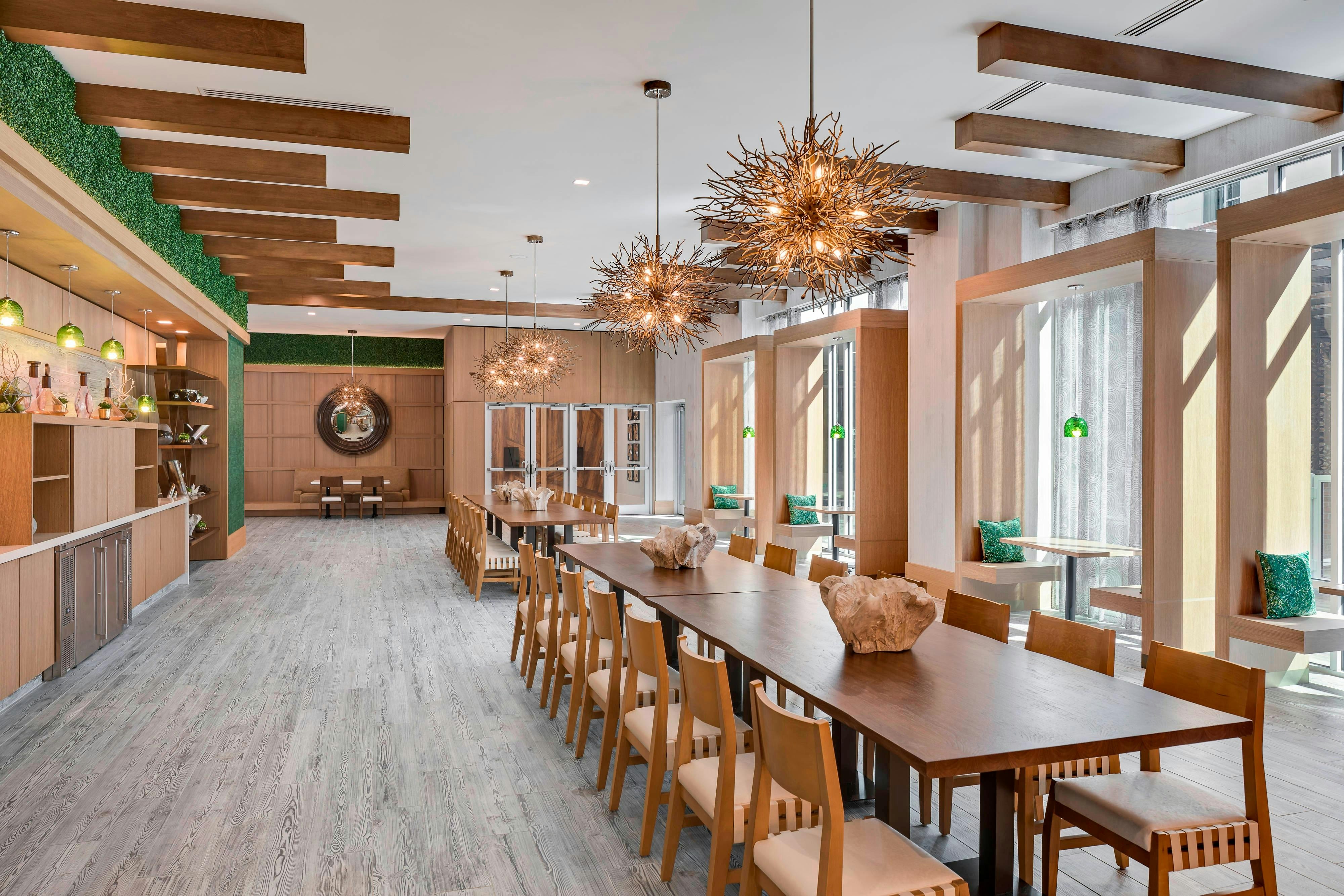 Springhill Suites By Marriott Downtown Greenville 49/63