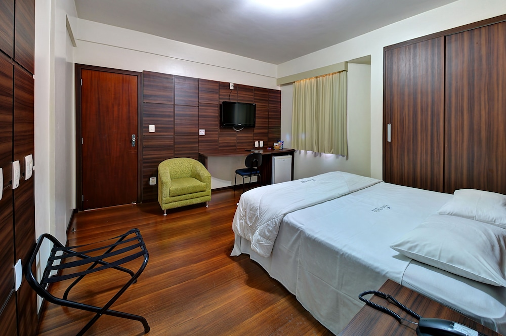 Porto Minas Hotel e Convencoes 28/71