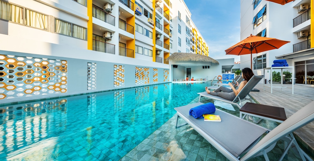 Beehive Boutique Hotel Phuket 41/50