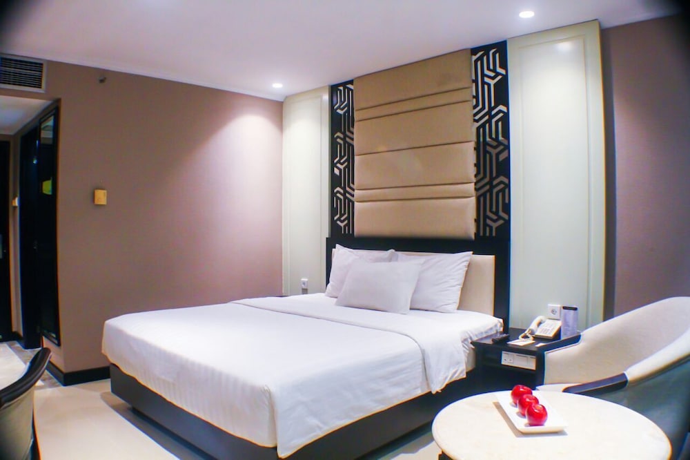 Grand Arkenso Park View Simpang Lima (ex. Horison Semarang) 22/61