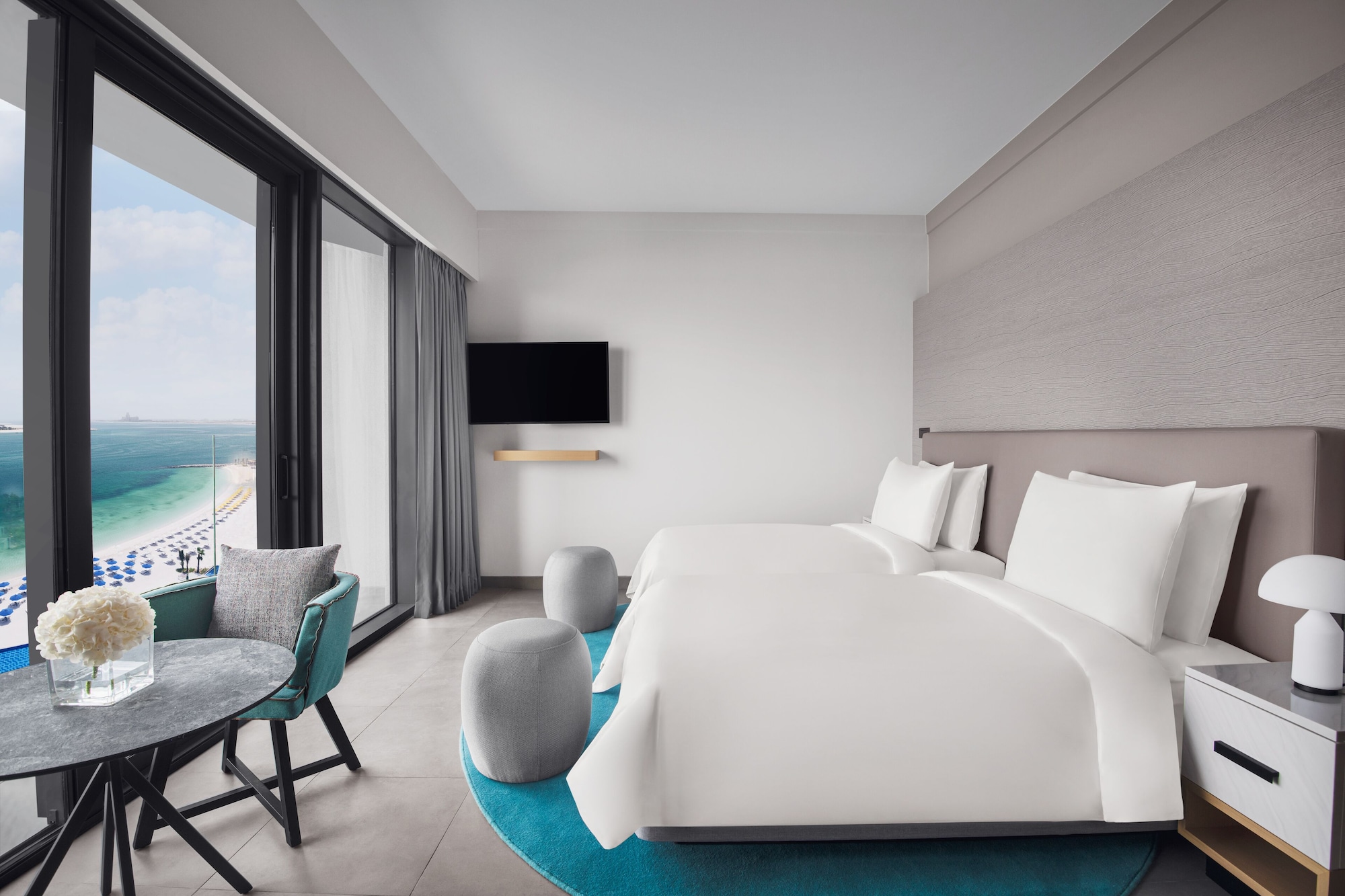 BEACH, DELUXE, TWIN BEDS, WITH POOL