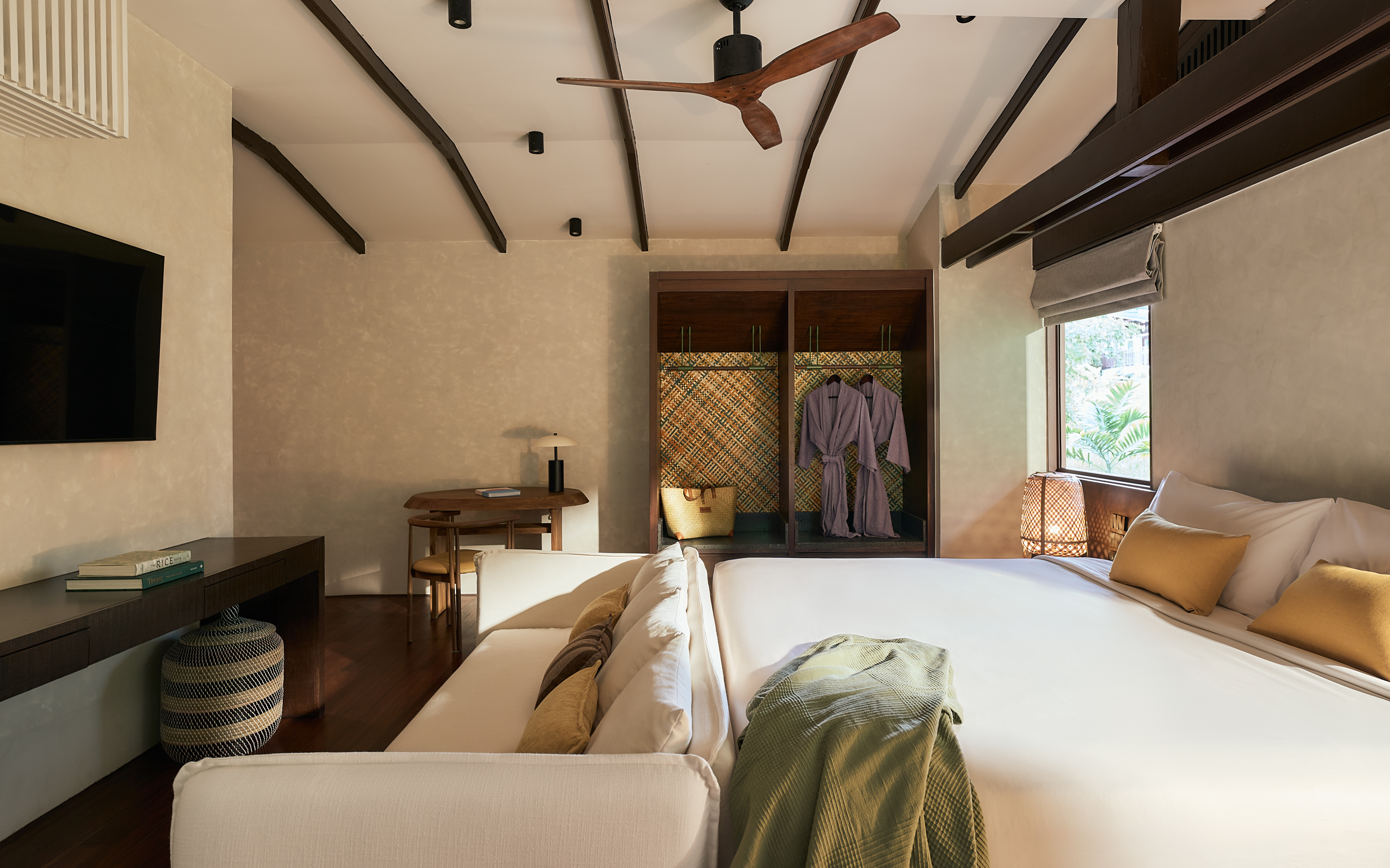 4 Bedrooms, Grand, Pool, Luxury, Villa, Beach Front، Barcelo Coconut Island 6/9