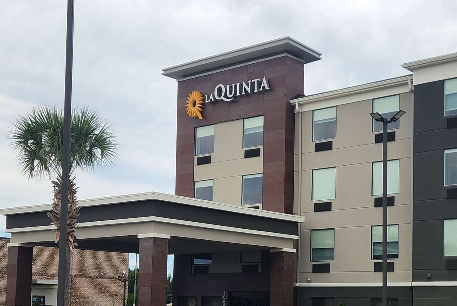 La Quinta Inn Suites Warner Robins 3/62