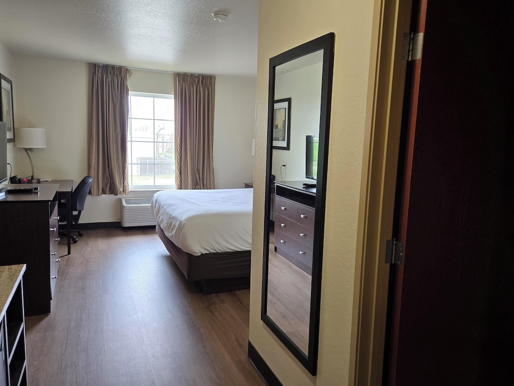Cobblestone Inn Suites Schuyler Ne 16/62