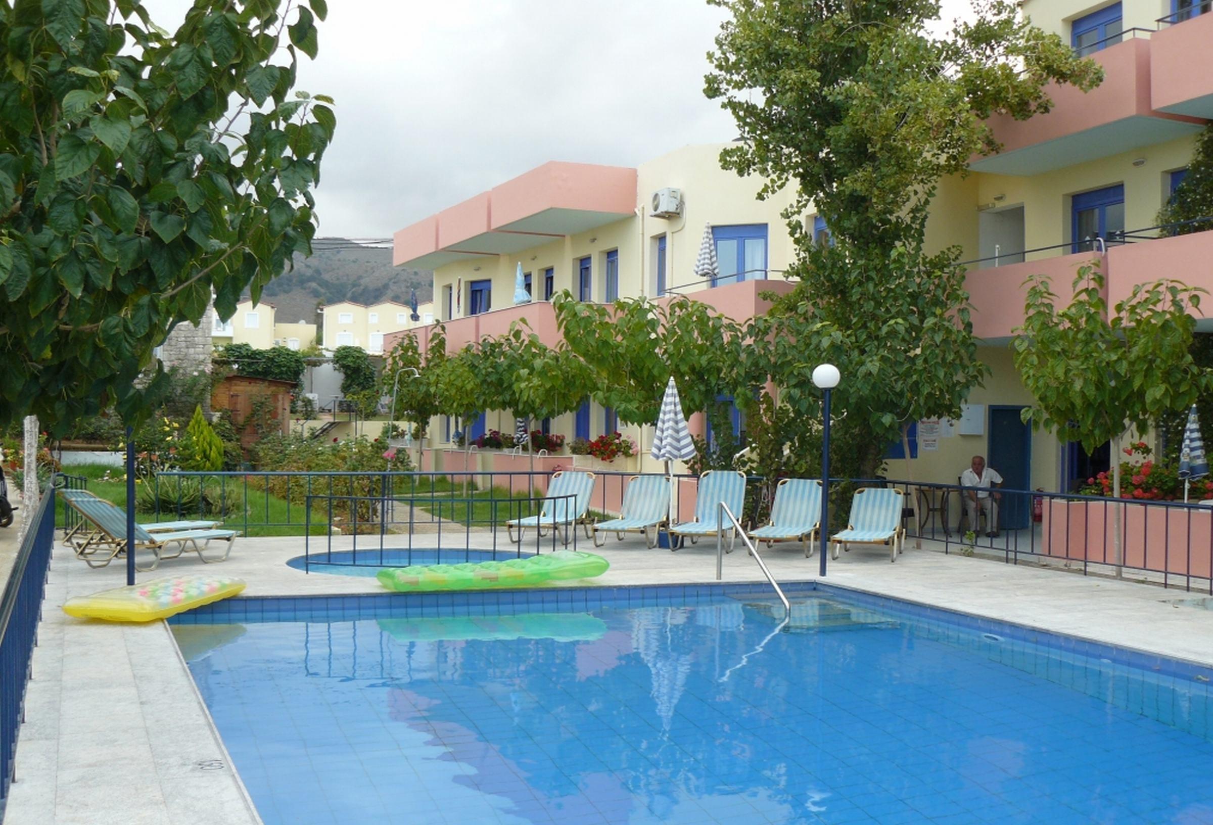 Leonidas Apartments 46/47