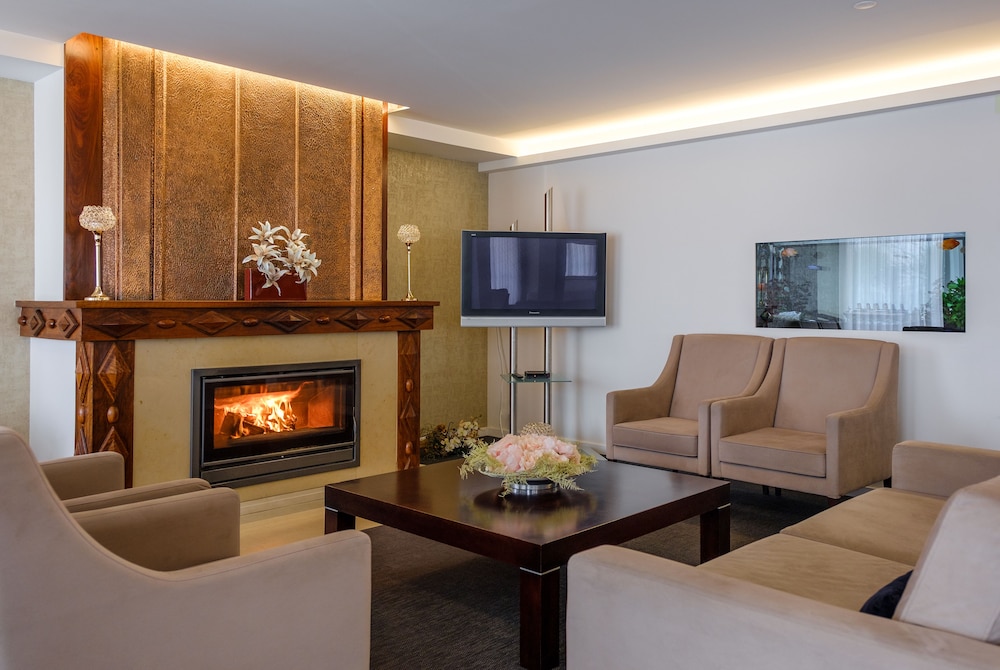 Hotel Regina Fatima 28/42