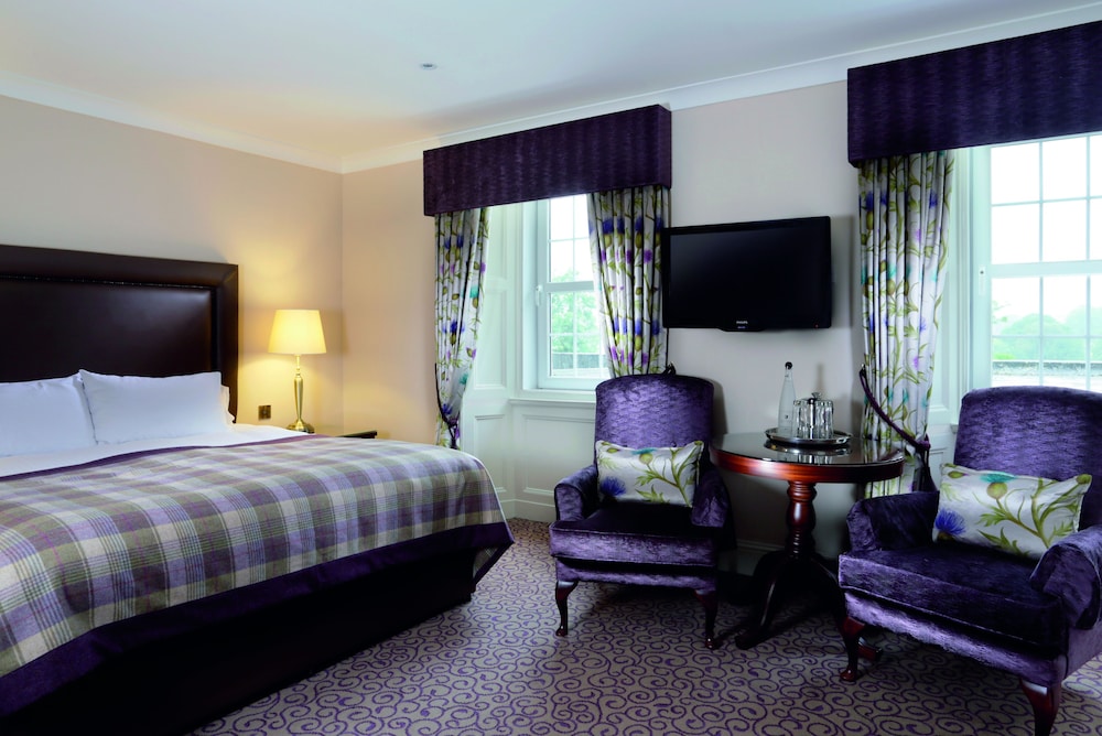 Macdonald Leeming House 11/50