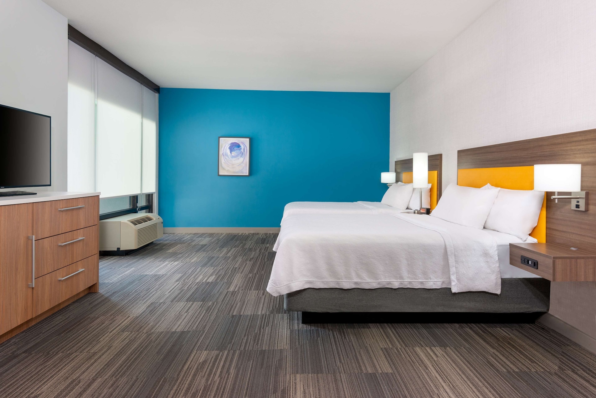 Studio, 2 Queen Beds