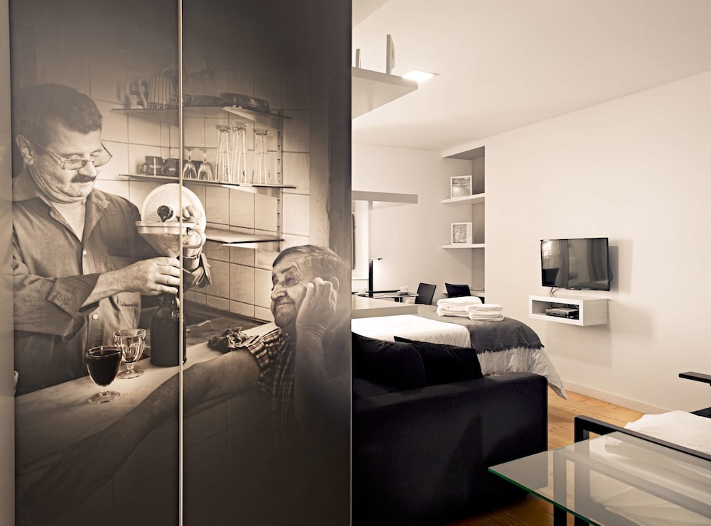 Old City Design Apartments 39/46