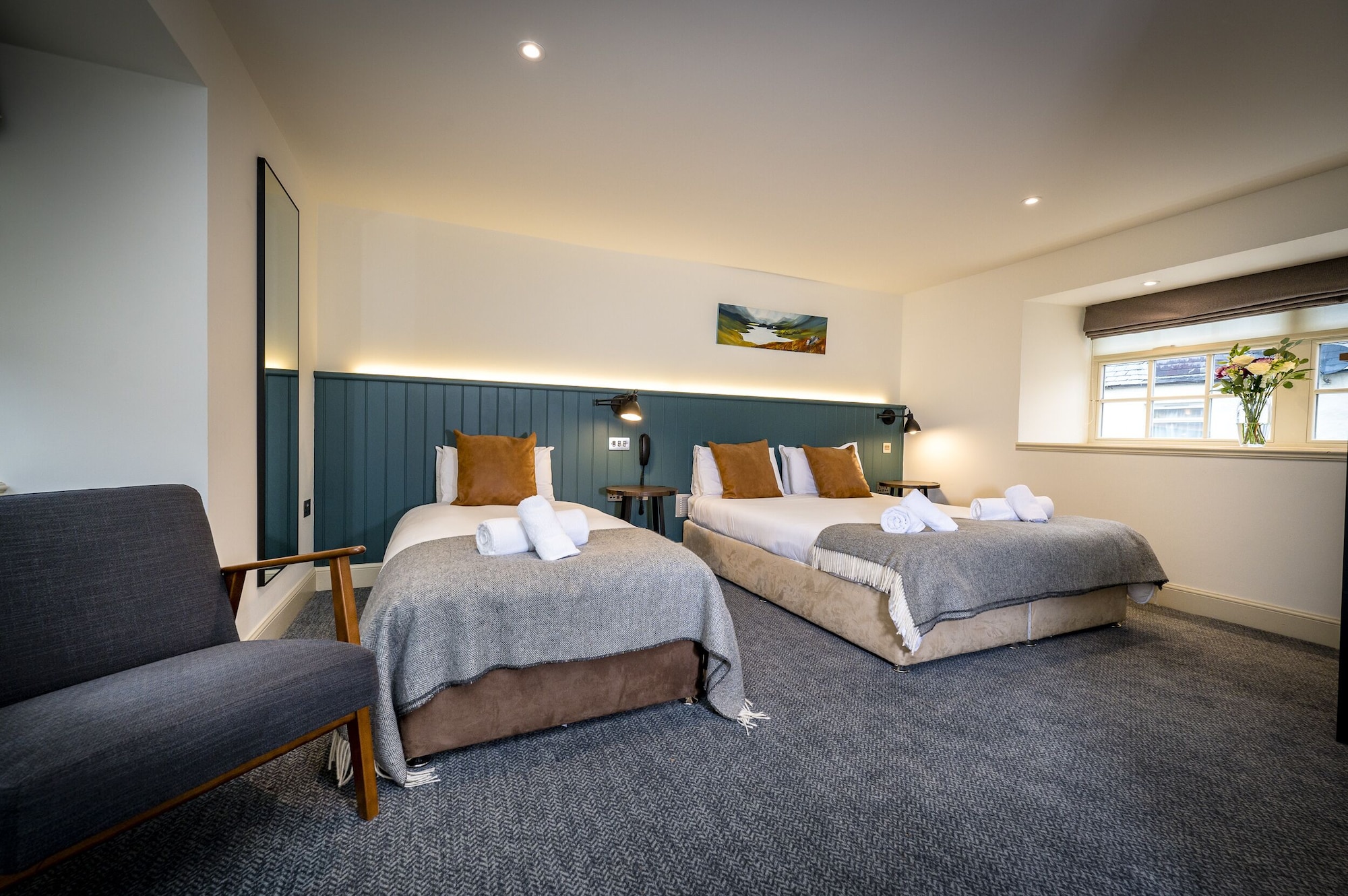 ROOM, TRIPLE