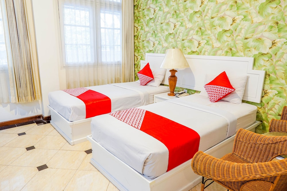 Collection O 1452 Hotel Utari 26/44