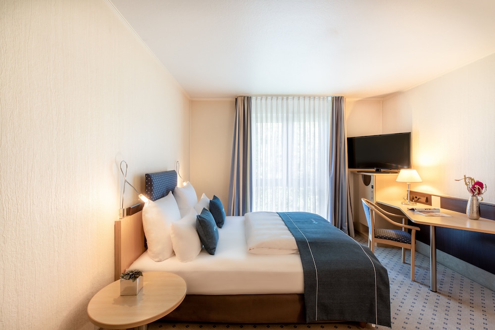 Holiday Inn - The Niu, Stream Monchengladbach 22/71