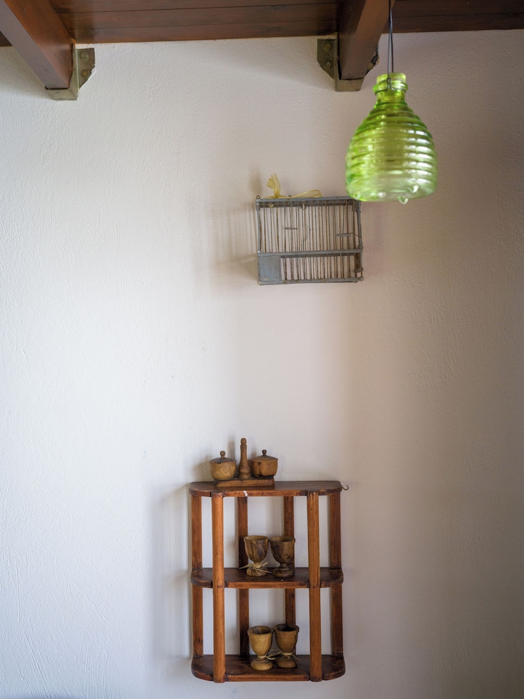 Anna Traditional Apartments 32/68