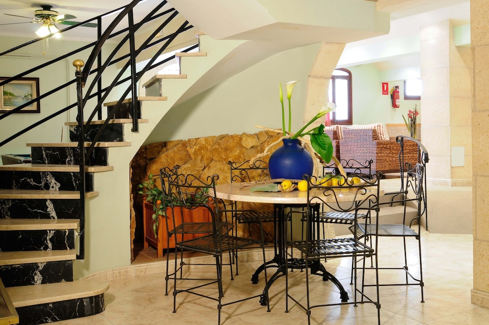 Balear Hotel 32/39