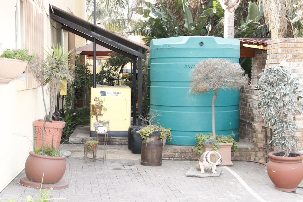 Kalahari Guest House 2/50