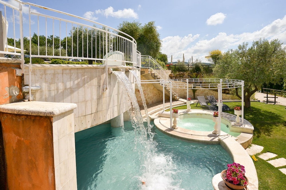 HOTEL SATURNO FONTE PURA 25/32