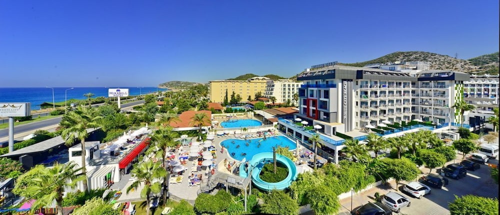 White City Beach - Adults Only +16 5/45