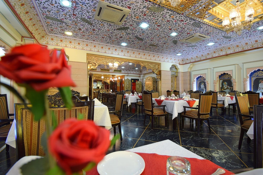 Umaid Mahal 56/66