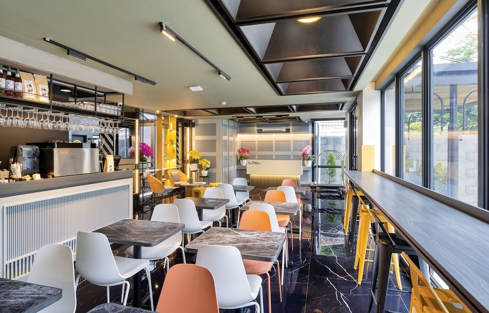 ROOMS INC Sudirman Jakarta 50/63