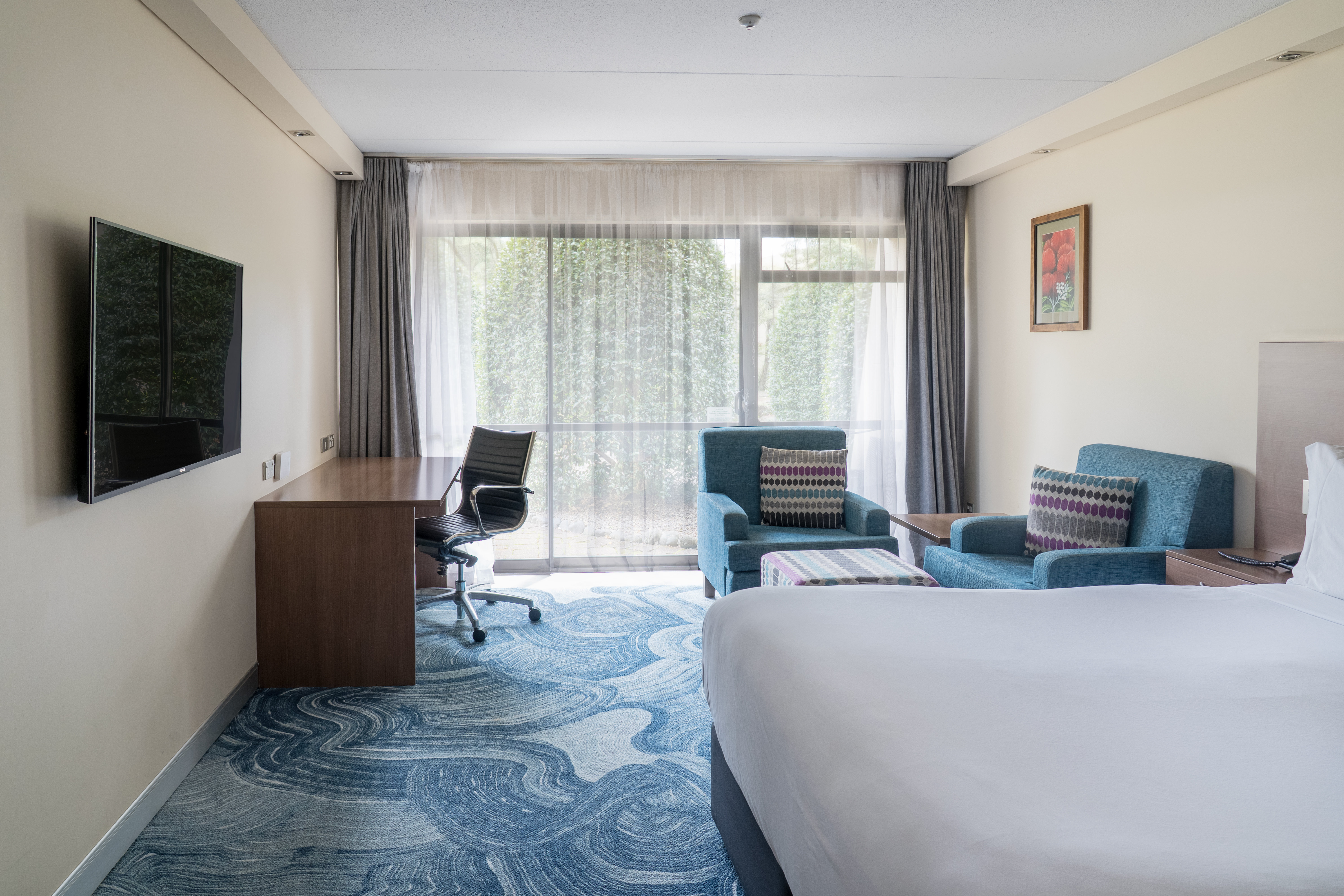 Leisure, King Bed