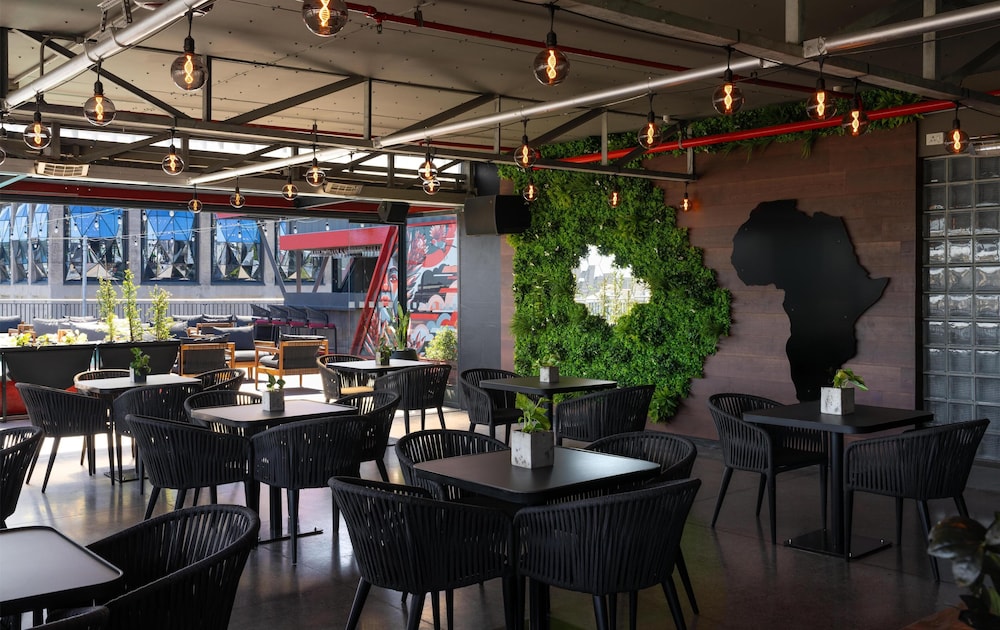 Radisson RED Cape Town V&A Waterfront 32/49