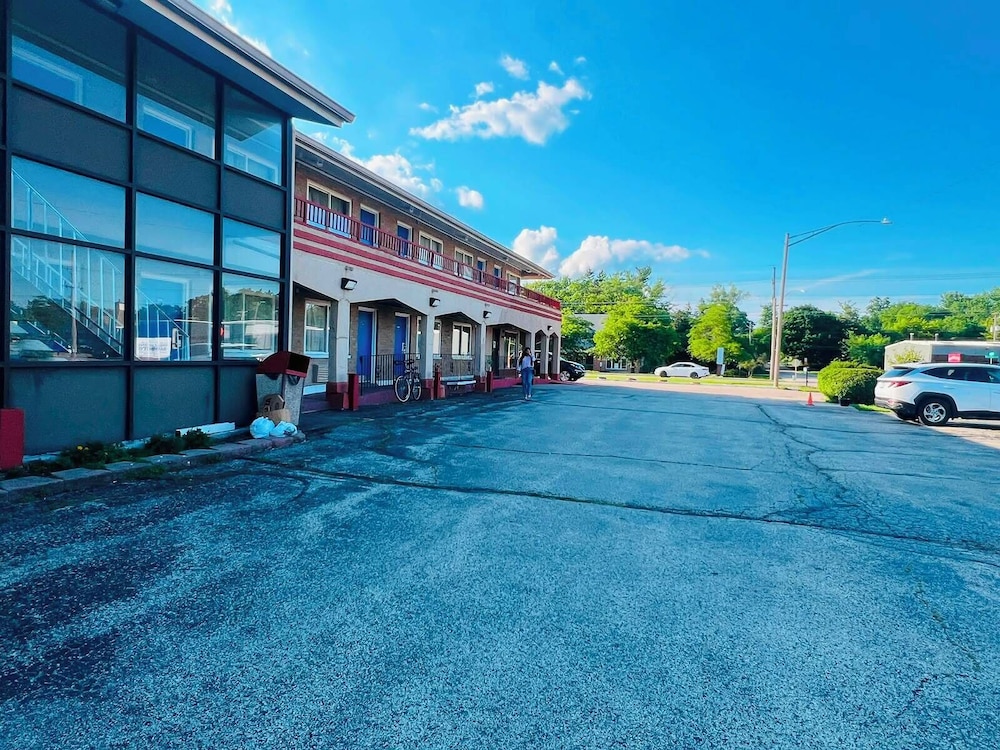 Barrington Hotel Schaumberg Near I 90 41/49