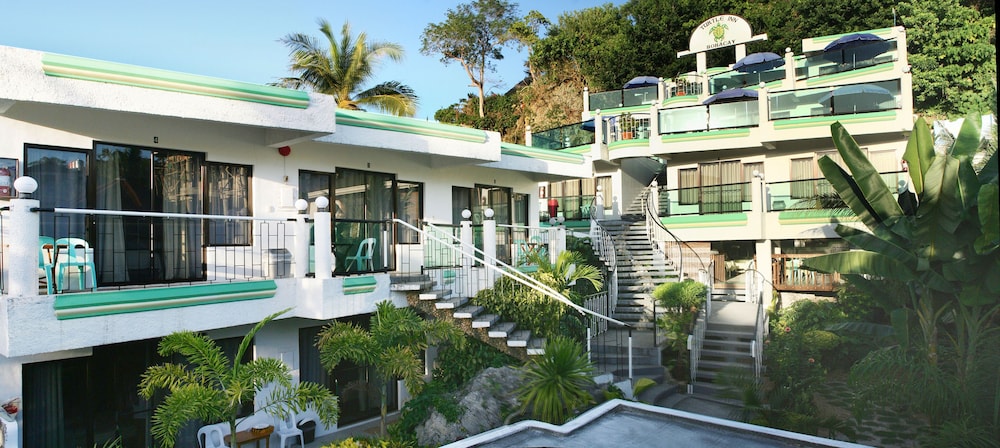 Turtle Inn Resort 2/47