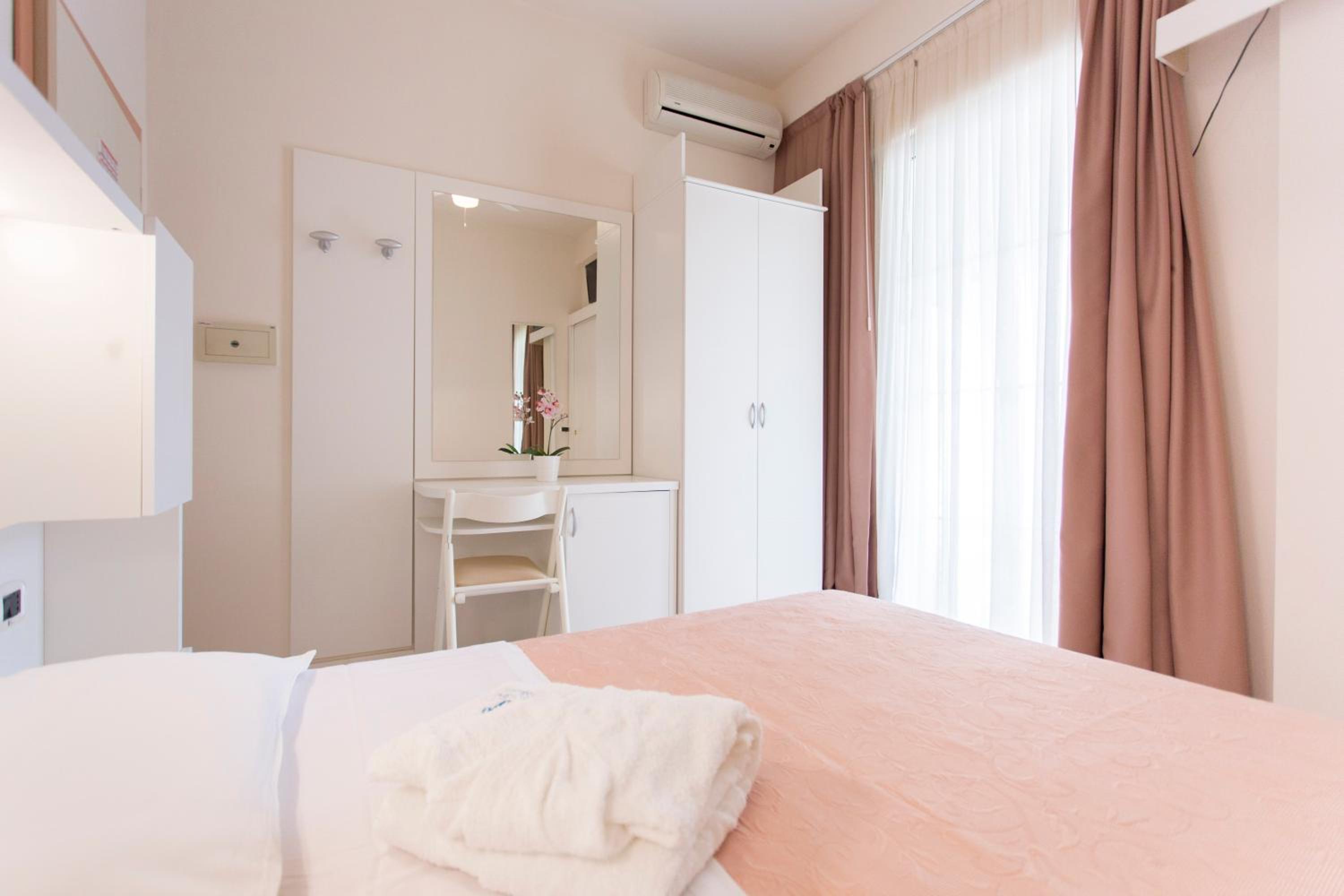 غرفة صغيرة مزدوجة، Boutique & Spa Sirenahotel 5/10