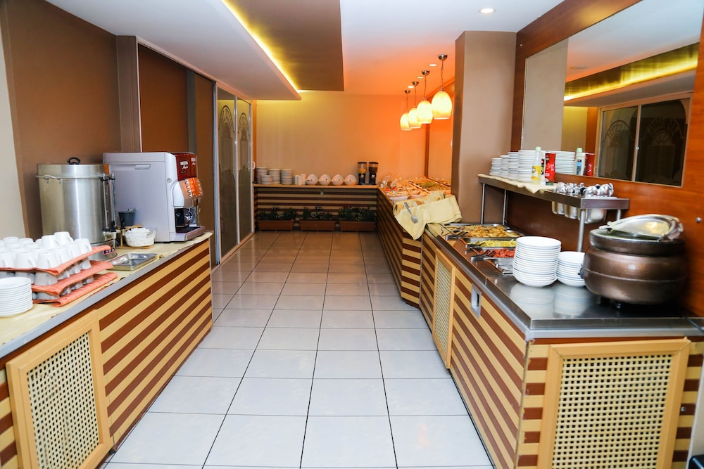Hotel Sahinler 32/38
