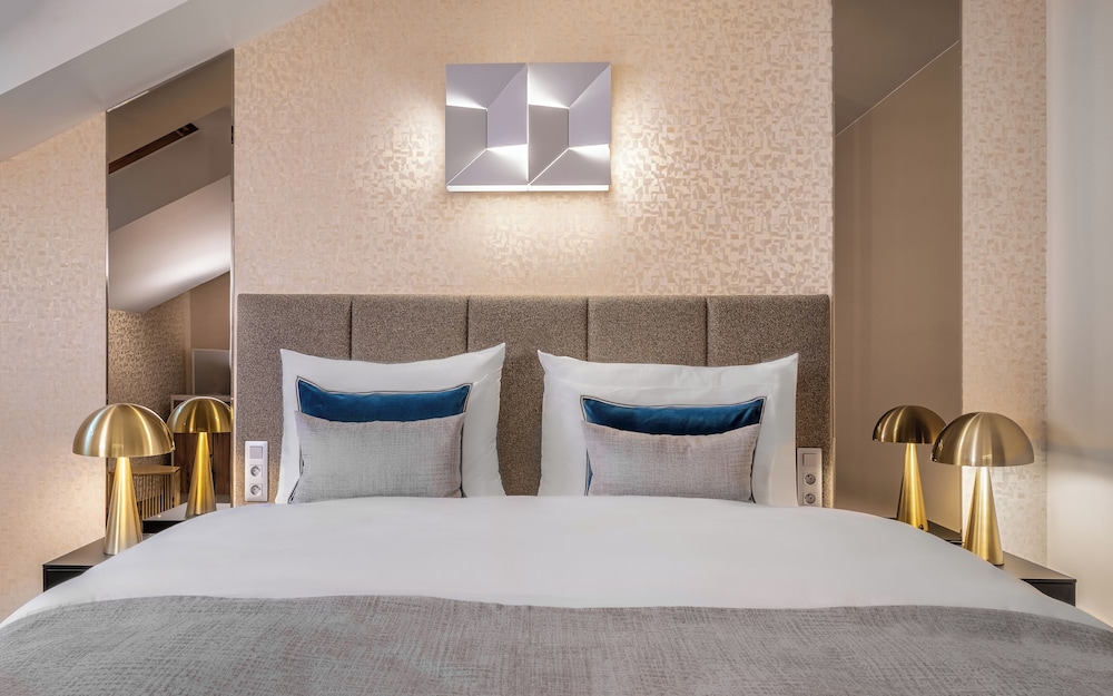 Hotel Maestro by Adrez 19/47