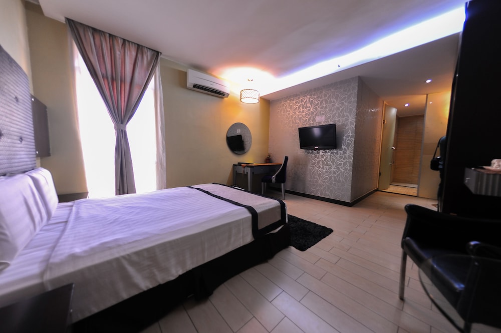 Shervinton Executive Boutique Hotel 21/60