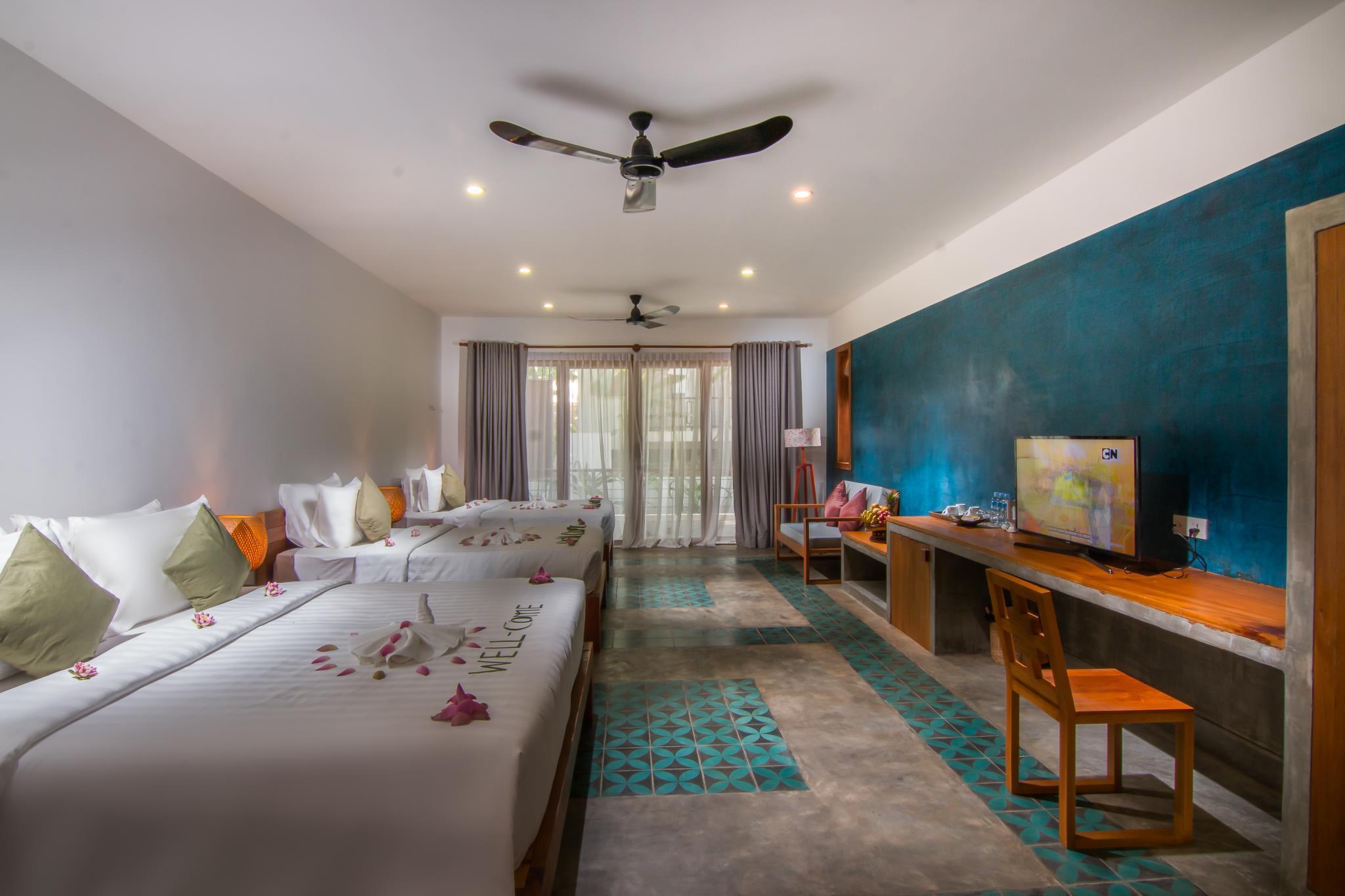 FAMILY TRIPLE ROOM