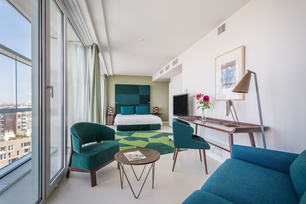 Room Mate Aitana 40/71