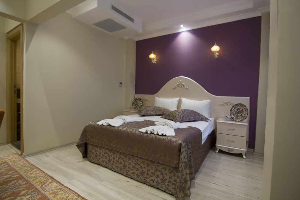 Reyyan Hotel 12/69