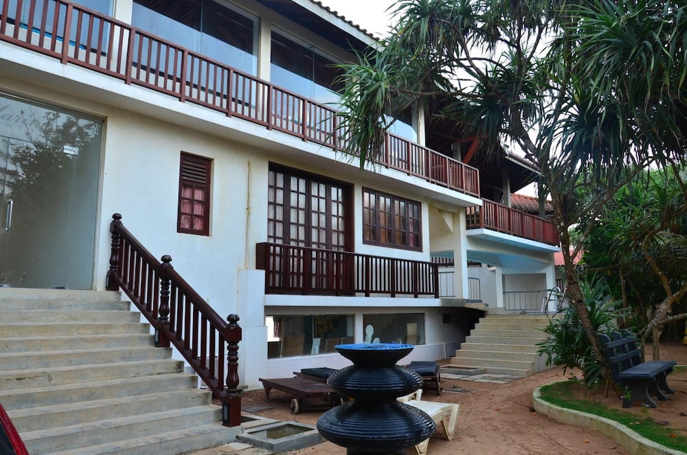 Marina Bentota 3/40