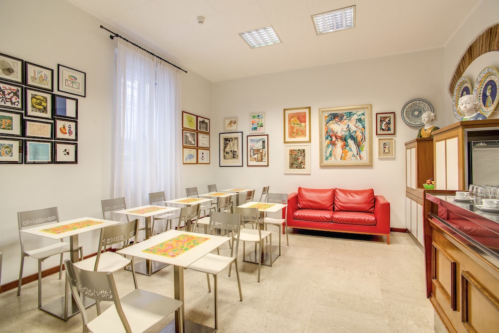 Hotel Nuova Italia 15/21
