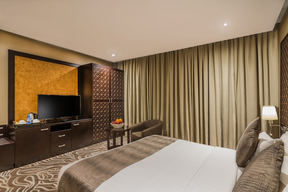 فندق نافيتي ورويك الخبر(Naviti Warwick Al Khobar Hotel) 15/39